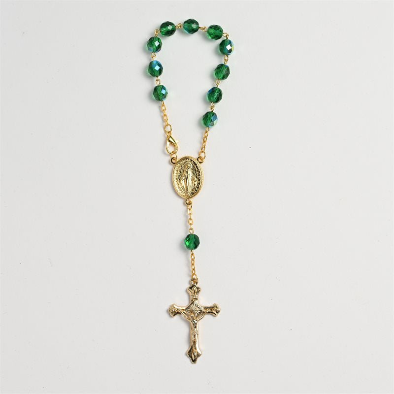 8mm Emerald Crystal Single Decade Auto Rosary