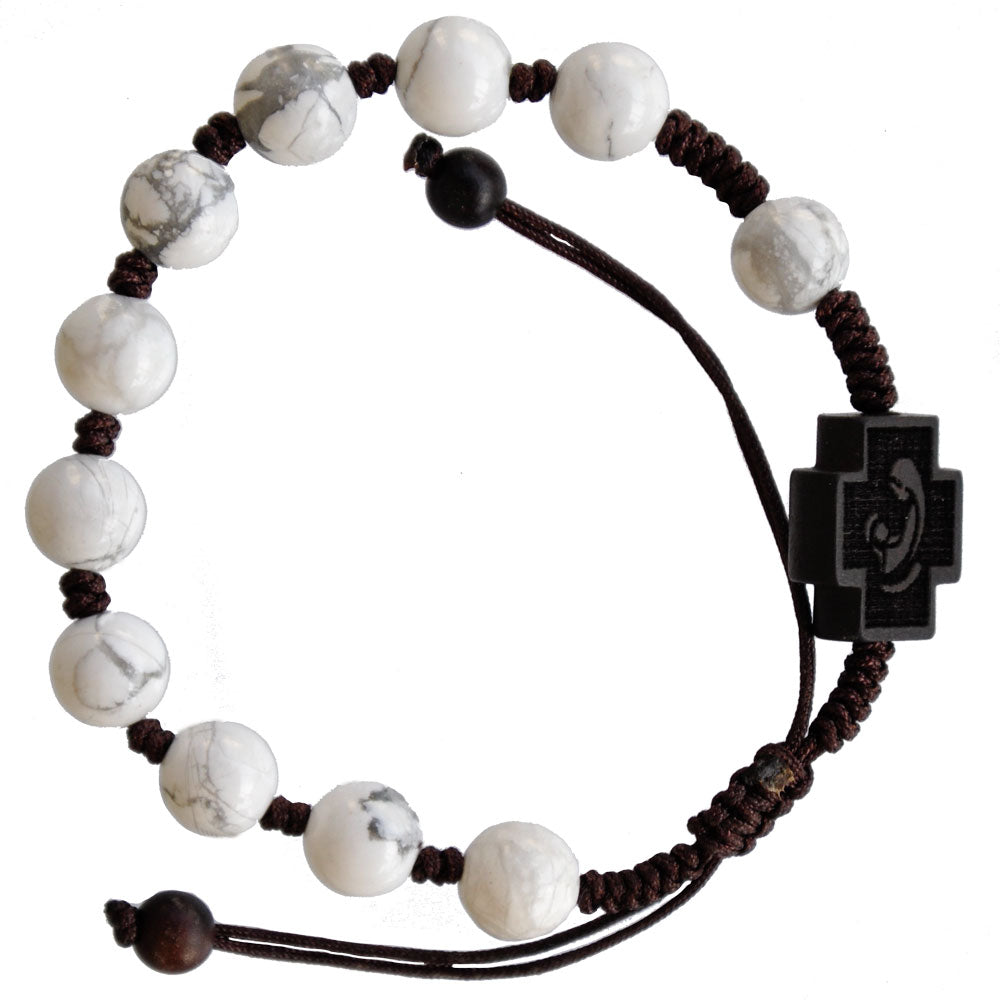 8mm Adjustable Howlite & Jujube Wood Rosary Bracelet