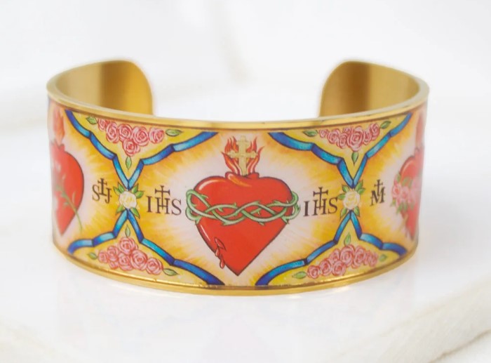 Holy Family Everlasting Heart of God Cuff