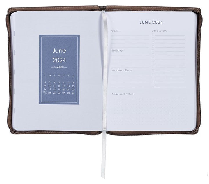 2024 18-Month Planner - Trust In the Lord