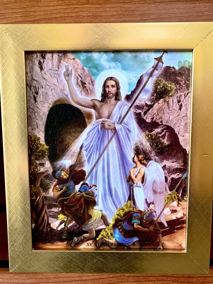 15 Piece Gold Frame "Stations of the Cross" Artworks in Spanish