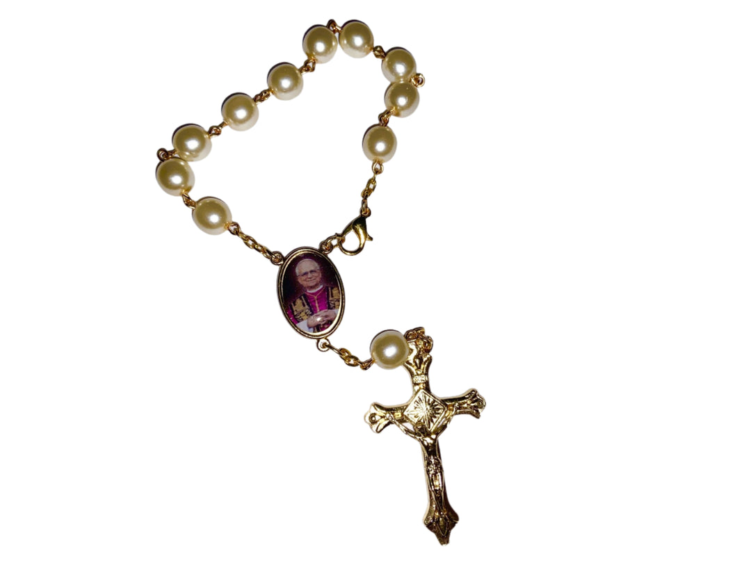 Cream Gold Pope Leo XIV Auto Rosary