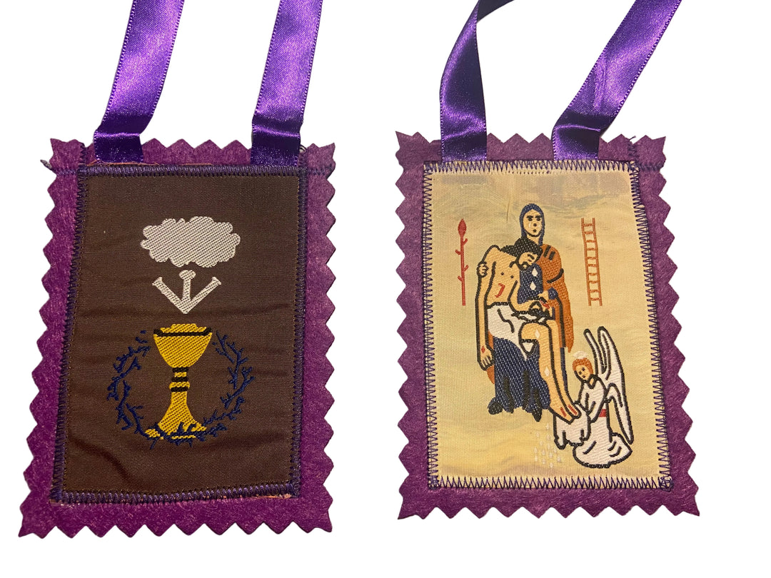 4" La Pieta Giant Scapular