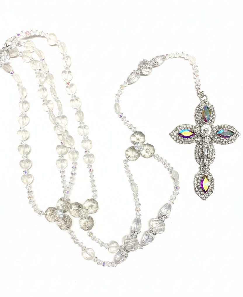 42" Frosted Heart Crystal Wedding Lasso with Circular Crystal Ring Box