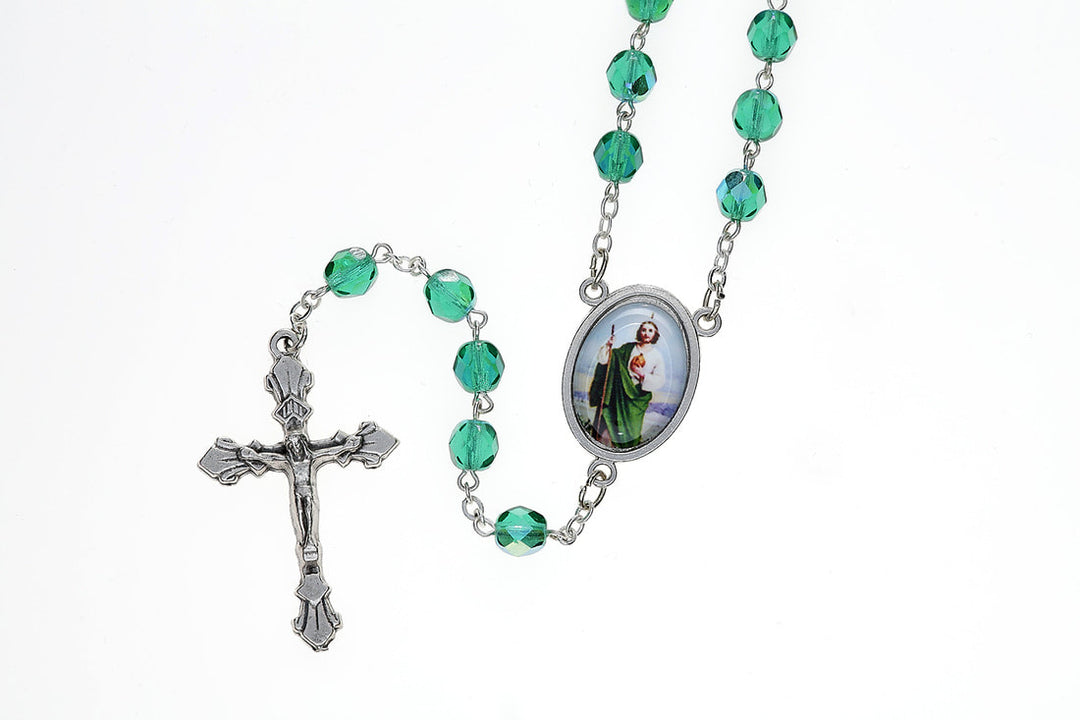 7mm Green Crystal St. Jude Rosary with Spanish Prayer Card