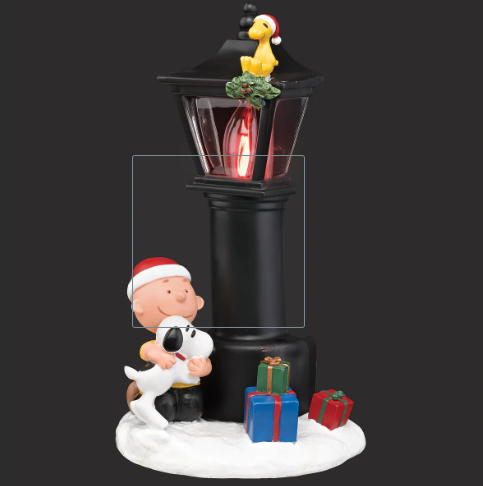 Peanuts Charlie Brown & Snoopy Under Flickering Lamppost Night-Light